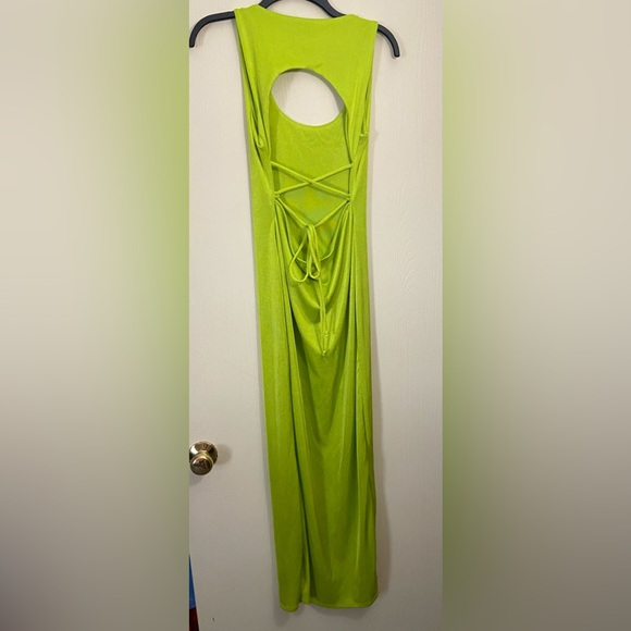 LIME GREEN DRESS - Picture 2 of 7